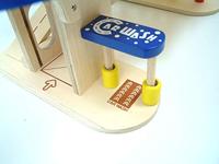 Pintoy houten garage + 3 houten autootjes - thumbnail