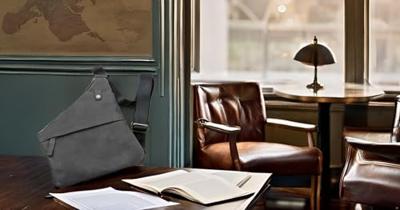 Pride and Soul JU-47264 Schoudertas . CROSS Grijs Leer