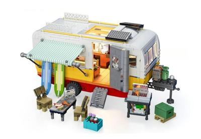 LUMIBRICKS Travel Trailer met LED-verlichting - 1325 onderdelen