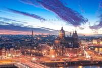 Schilderij - Nacht skyline centrum van Amsterdam, premium print, 3 maten , Multikleur - thumbnail