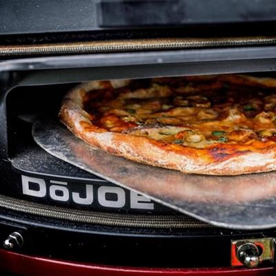 Kamado Joe DoJoe Classic pizzaring