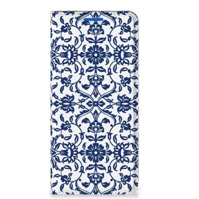 OPPO Reno6 5G Smart Cover Flower Blue OPPO Reno6 5G Smart Cover Flower Blue