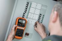 Brother PT-E110VP Direct thermisch Kleur 180 x 180DPI Zwart, Oranje labelprinter - thumbnail