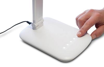 Bureaulamp maul jazzy met usb poort wit Bureaulamp maul jazzy met usb poort wit