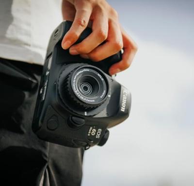 Holga PinholeLens for Canon DSLR camera