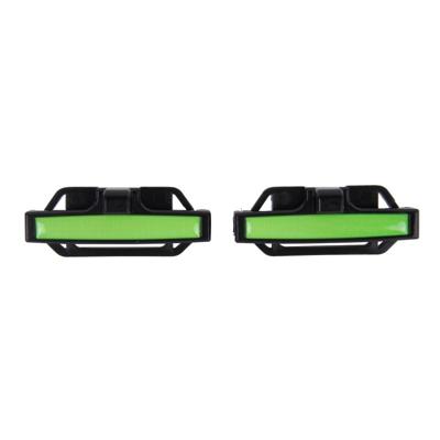 DM-013 2st Universal passen auto veiligheidsgordel Adjuster Clip riem riem klem schouder nek Comfort aanpassing kind veiligheid stop Buckle(Green)