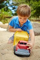 Green Toys rode kiepwagen gerecycled - thumbnail