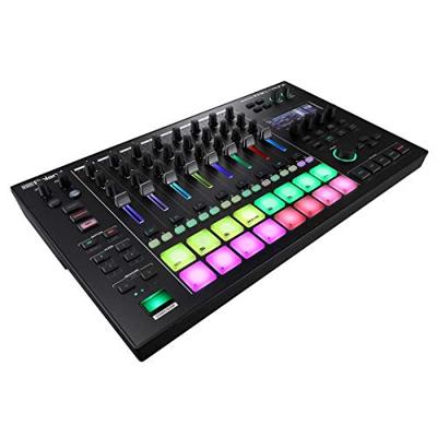 Roland MC-707 Groovebox