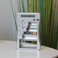 Universele accutester met digitaal display - thumbnail