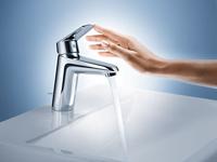 GROHE Eurodisc Cosmopolitan waterbesparende wastafelkraan met waste chroom 2338420E - thumbnail