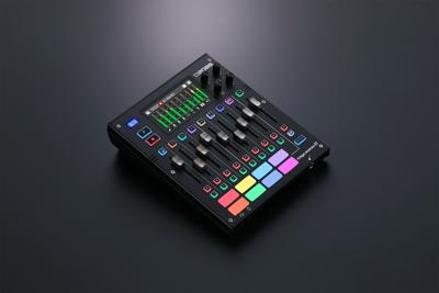 Boss Gigcaster 8 8-kanaals livestreaming mixer Boss Gigcaster 8 8-kanaals livestreaming mixer