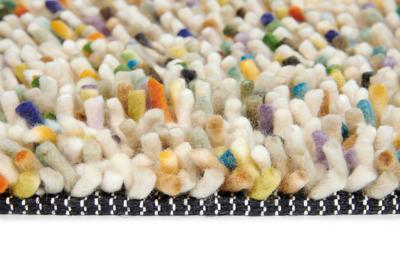 Brink en Campman - Dots 170411 - 250x350 cm Vloerkleed Brink en Campman - Dots 170411 - 250x350 cm Vloerkleed