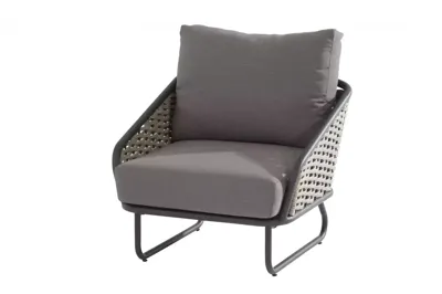 Loungstoel Bo met 2 Kussens