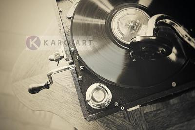 Schilderij - Vintage platenspeler , Beige zwart , 3 maten , Wanddecoratie