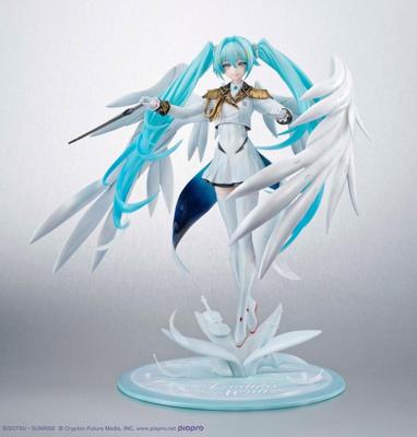 Mobile Suit Gundam x Hatsune Miku Lucrea PVC Statue Hatsune Miku x Wing Gundam Zero EW 45th Anniversary 27 cm