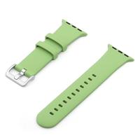 By Qubix - Rubberen sportbandje met gesp - Groen - Compatible met Apple Watch 38mm / 40mm / 41mm / 42mm - Compatible Apple watch bandjes - thumbnail