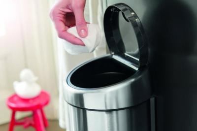 Brabantia Touch Bin Afvalemmer - wand - 3 liter - kunststof binnenemmer - matt steel 363986 Brabantia Touch Bin Afvalemmer - wand - 3 liter - kunststof binnenemmer - matt steel 363986