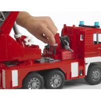 Bruder Man brandweerauto met ladder - thumbnail