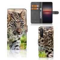 Sony Xperia 1 II | Telefoonhoesje | Met pasjeshouder | Baby Luipaard - thumbnail