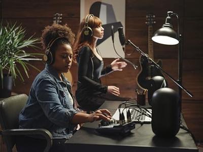 AKG P120 Grootmembraan condensator microfoon - thumbnail