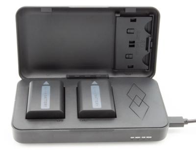 ChiliPower Powercase voor Sony NP-FW50 - Duo lader, powerbank en bewaarcase in 1 ChiliPower Powercase voor Sony NP-FW50 - Duo lader, powerbank en bewaarcase in 1