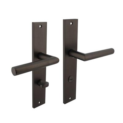 Deurkruk Bastian op schild rechthoekig 245x45mm wc 78/8mm antraciet grijs Deurkruk Bastian op schild rechthoekig 245x45mm wc 78/8mm antraciet grijs
