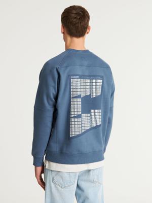 CHASIN' Sweaters Ido