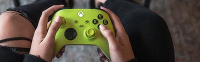 Xbox Series X/S Wireless Controller (Electric Volt)