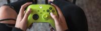 Xbox Series X/S Wireless Controller (Electric Volt) - thumbnail