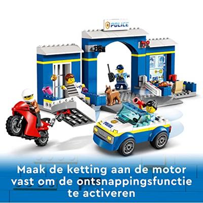 Lego City 60370 Achtervolging Politiebureau - thumbnail