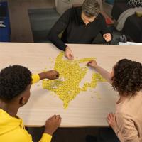 Ravensburger puzzel Pikachu 727 stukjes - thumbnail