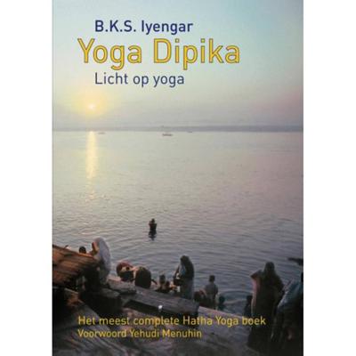 Yoga dipika (licht op yoga) (Paperback)