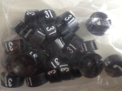 MB zwart/wit 31 voor op kledinghanger