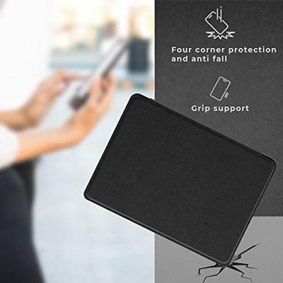 Lunso Geschikt voor Kobo Clara HD hoes (6 inch) - Vegan Saffiano Leren sleepcover - Zwart