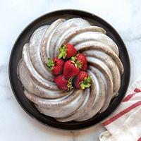 Nordic Ware Tulband / Bakvorm - Swirl Bundt Goud - Gietaluminium - ø 24 cm / 2.4 liter - thumbnail