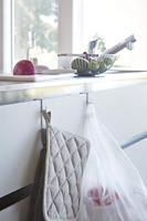 YAMAZAKI - Tower - Kitchen Sink Door Hooks Wit Set/2 - thumbnail