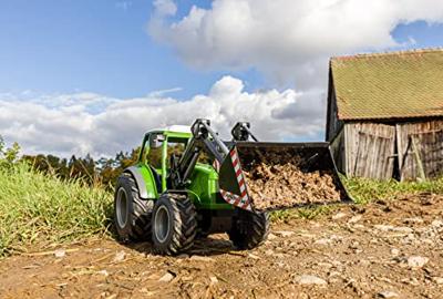 Carson Modellsport 907347 RC Traktor mit Frontlader 1:16 RC functiemodel Elektro Landbouwvoertuig Incl. accu, oplader en batterijen voor de zender