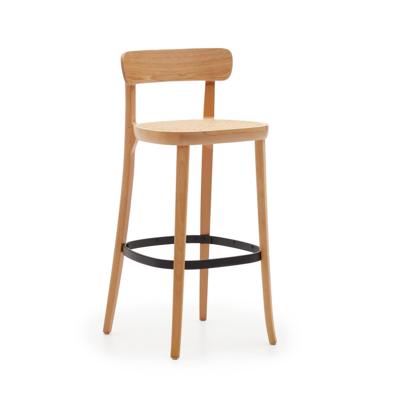 Kave Home Barkruk 'Romane' Beukenhout en rotan, kleur Naturel (zithoogte 75cm)