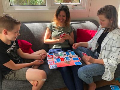 Hasbro Monopoly Bid Gam Volwassenen en kinderen Economische simulatie