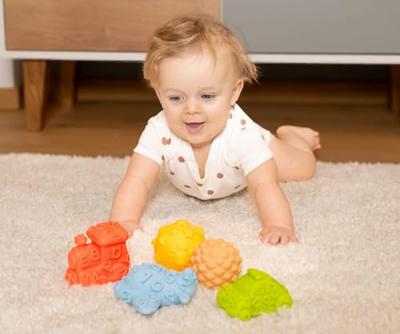 Tullo Zintuiglijke bolvoertuigen - Montessori educatieve set 5 stuks.