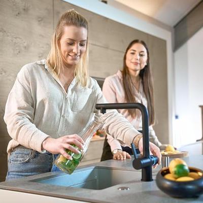 Schutte AQUASTAR PREMIUM spoelwater mengkraan | + Koel- en filtersysteem | Mat Zwart - 99960 Schutte AQUASTAR PREMIUM spoelwater mengkraan | + Koel- en filtersysteem | Mat Zwart - 99960