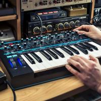 Novation Bass Station II analoge synthesizer - thumbnail
