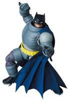 Batman MAFEX Action Figure Armored Batman (TDKR) 16 cm (re-run) - thumbnail