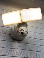Lutec Design wandlampLibra wit met camera - 7632406053 - thumbnail