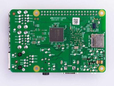 Raspberry Pi 3 Modell B 1GB | ARM Cortex-A53 4x 1,20GHz, 1GB RAM, WLAN, Bluetooth, LAN, 4x USB