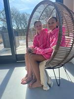 Draagbare deken met capuchon & mouwen - kind - roze - thumbnail