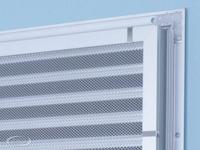 Lamellenrooster aluminium met vliegengaas geanodiseerd - thumbnail