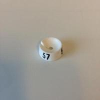 MB wit/zwart 57 voor op kledinghanger - thumbnail