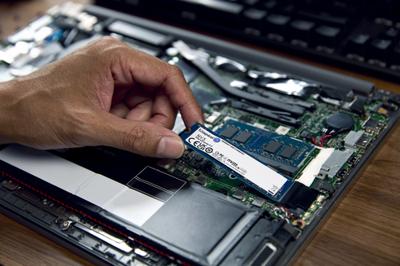 Hard Drive Kingston NV3 4 TB SSD - thumbnail