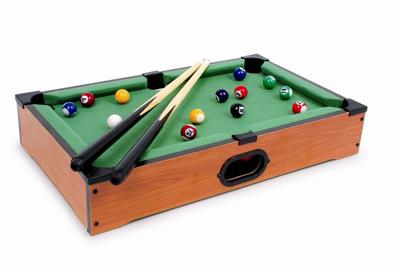 Small Foot houten mini tafelbiljart klein